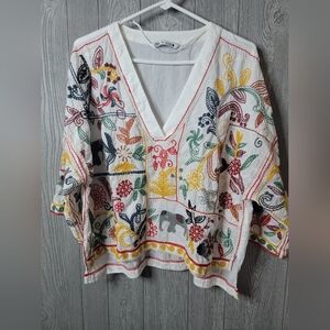 Zara Women's Embroidered White Boho Top 100 Rayon. Minor Thread Flaws In Picture